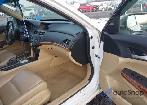 2012 Honda Accord 2.4 Ex-L from USA, damaged, VIN 1HGCP2F87CA215876